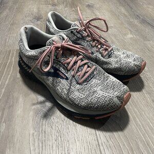Brooks Adrenaline 21 Women’s Running Shoes – Size 9.5 -  Gray/Pink